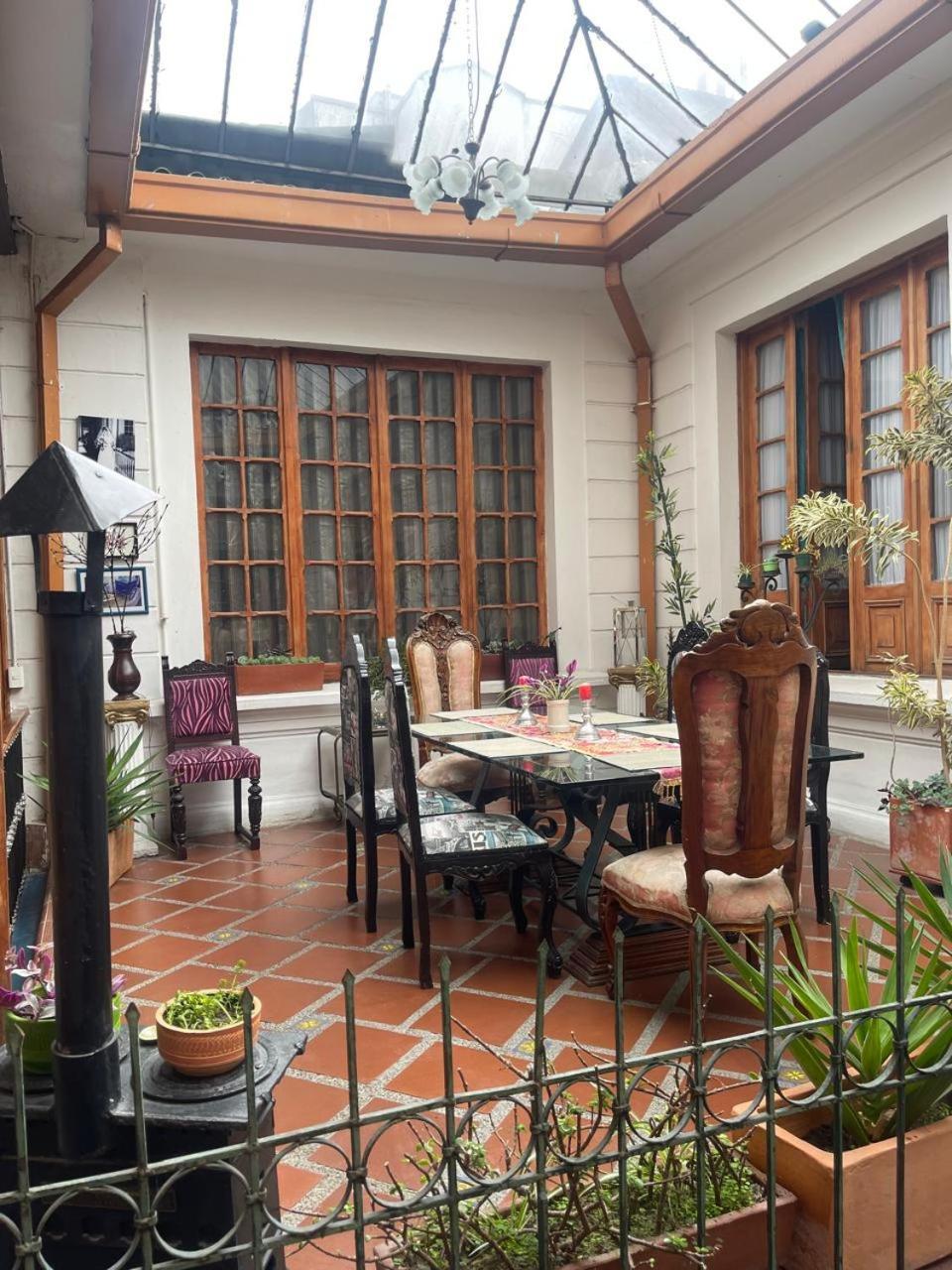 Hotel Casa De La Luz โบโกตา ภายนอก รูปภาพ
